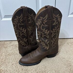 Ariat Heritage R Toe Boots